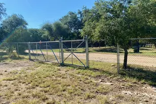 403 Kruse Loop, Lakehills, TX 78063 - Photo 17