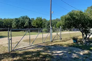 403 Kruse Loop, Lakehills, TX 78063 - Photo 17