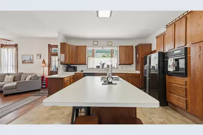 503 Main Street, Martindale, TX 78655 - Photo 17