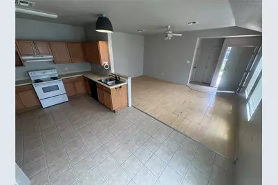 4411 Terra Summit Rd Road, San Antonio, TX 78233 - Photo 5