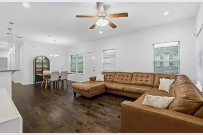 2304 S Lakeline Boulevard #404, Cedar Park, TX 78613 - Photo 9