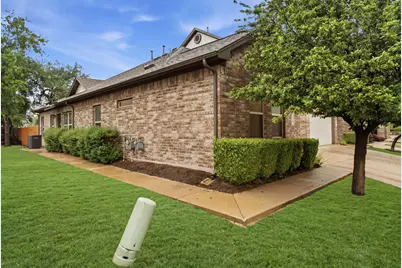 2304 S Lakeline Boulevard #404, Cedar Park, TX 78613 - Photo 3
