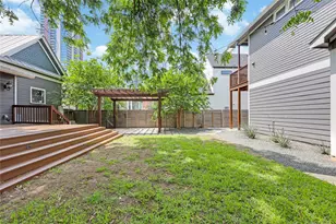 904 Willow St, Austin, TX 78702 - Photo 31