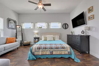 904 Willow Street #A & B, Austin, TX 78702 - Photo 11
