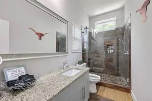 904 Willow St, Austin, TX 78702 - Photo 27