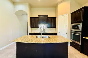 2404 Sweetwater Ln, Cedar Park, TX 78613 - Photo 9