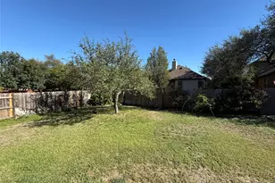 2404 Sweetwater Ln, Cedar Park, TX 78613 - Photo 31