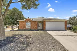 1701 Hollow Tree Blvd, Round Rock, TX 78681 - Photo 1
