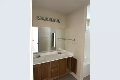 13915 Randalstone Drive, Pflugerville, TX 78660 - Photo 11
