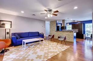 6709 Columbia Dr, Austin, TX 78723 - Photo 7