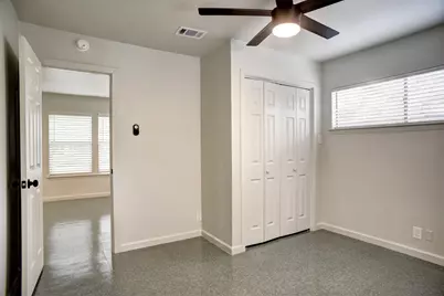 601 Elm Street, Bastrop, TX 78602 - Photo 23