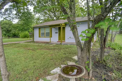 601 Elm Street, Bastrop, TX 78602 - Photo 3