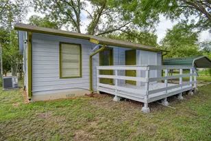 601 Elm St, Bastrop, TX 78602 - Photo 27