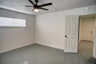 601 Elm St, Bastrop, TX 78602 - Photo 19