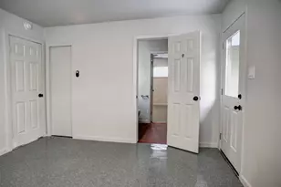 601 Elm St, Bastrop, TX 78602 - Photo 21