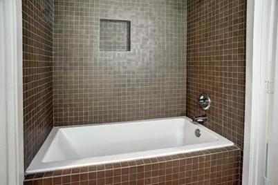 601 Elm Street, Bastrop, TX 78602 - Photo 15