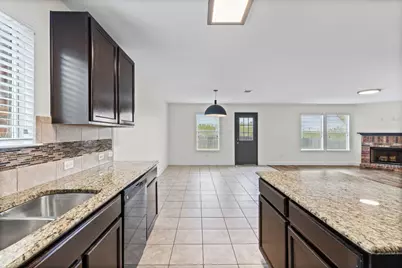 11540 Arbroath Lane, Austin, TX 78754 - Photo 5