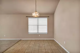 5700 Lomita Verde Cir, Austin, TX 78749 - Photo 7