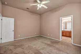 5700 Lomita Verde Cir, Austin, TX 78749 - Photo 11
