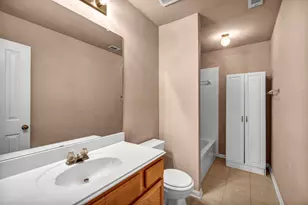 5700 Lomita Verde Cir, Austin, TX 78749 - Photo 11