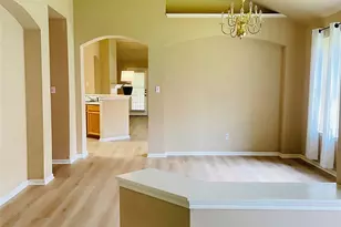 5700 Lomita Verde Cir, Austin, TX 78749 - Photo 5