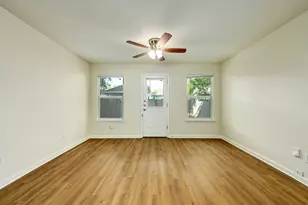 1531 Parkfield Cir, Round Rock, TX 78664 - Photo 3