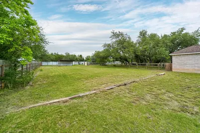 9104 Elm Creek Cove, Austin, TX 78736 - Photo 31
