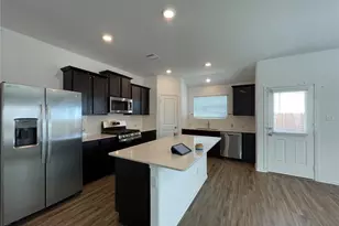216 Arnage Dr, Hutto, TX 78634 - Photo 3