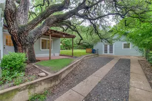 720 Sparks Ave, Austin, TX 78705 - Photo 25