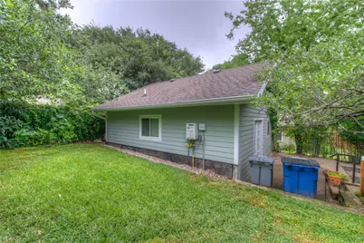 720 Sparks Avenue, Austin, TX 78705 - Photo 31