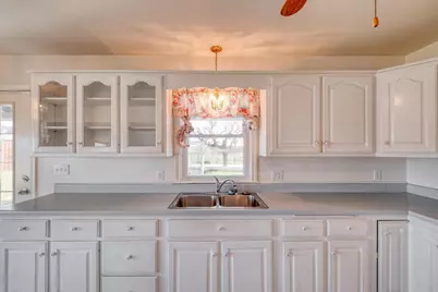 829 State Highway 21 Highway W, Cedar Creek, TX 78612 - Photo 13