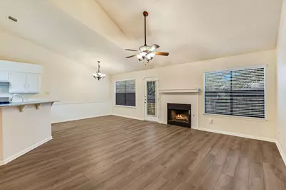 7010 Riverton Drive, Austin, TX 78729 - Photo 15