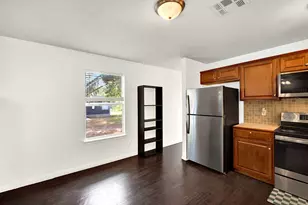 301 Armstrong St, San Marcos, TX 78666 - Photo 11