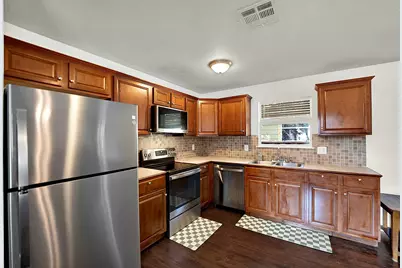 301 Armstrong Street, San Marcos, TX 78666 - Photo 9