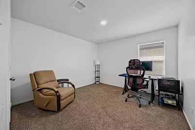 133 Hammond Court, Jarrell, TX 76537 - Photo 15