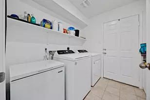 133 Hammond Ct, Jarrell, TX 76537 - Photo 17