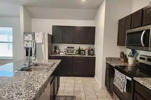 133 Hammond Ct, Jarrell, TX 76537 - Photo 3