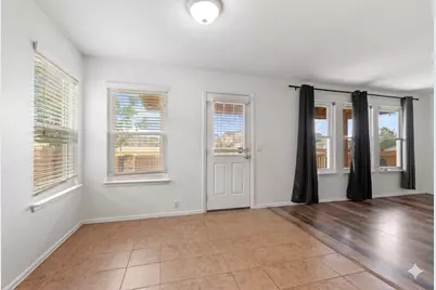 1121 Sweet Gum Dr, Kyle, TX 78640 - Photo 7