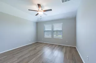 448 Sebring Cir, Hutto, TX 78634 - Photo 17