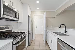 2401 Lasso Dr, Round Rock, TX 78681 - Photo 15