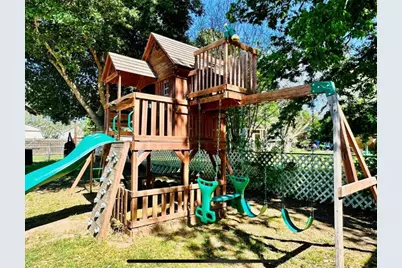 101 Byrne Street, Smithville, TX 78957 - Photo 11