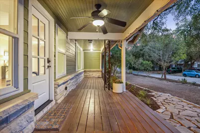 1804 E 39th Street, Austin, TX 78722 - Photo 5