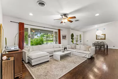 1804 E 39th Street, Austin, TX 78722 - Photo 7