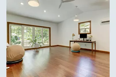 1804 E 39th Street, Austin, TX 78722 - Photo 13