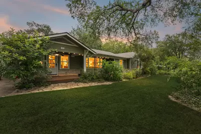 1804 E 39th Street, Austin, TX 78722 - Photo 1