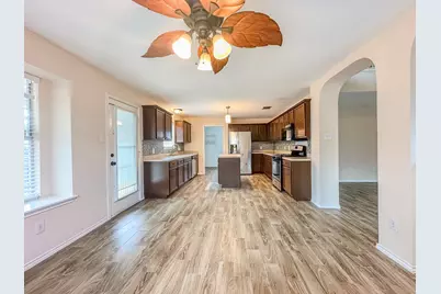 1101 Whitley Drive, Leander, TX 78641 - Photo 5