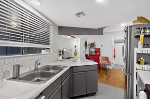 2500 Burleson Rd, Austin, TX 78741 - Photo 11