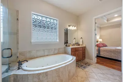2813 University Club Drive, Austin, TX 78732 - Photo 23