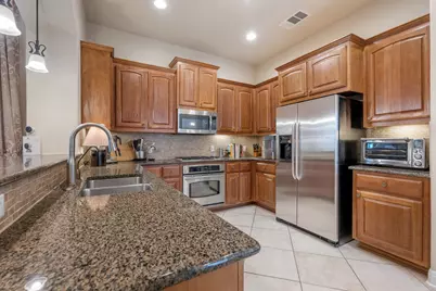 2813 University Club Drive, Austin, TX 78732 - Photo 17