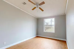 262 Hwy 290 E, Elgin, TX 78621 - Photo 19